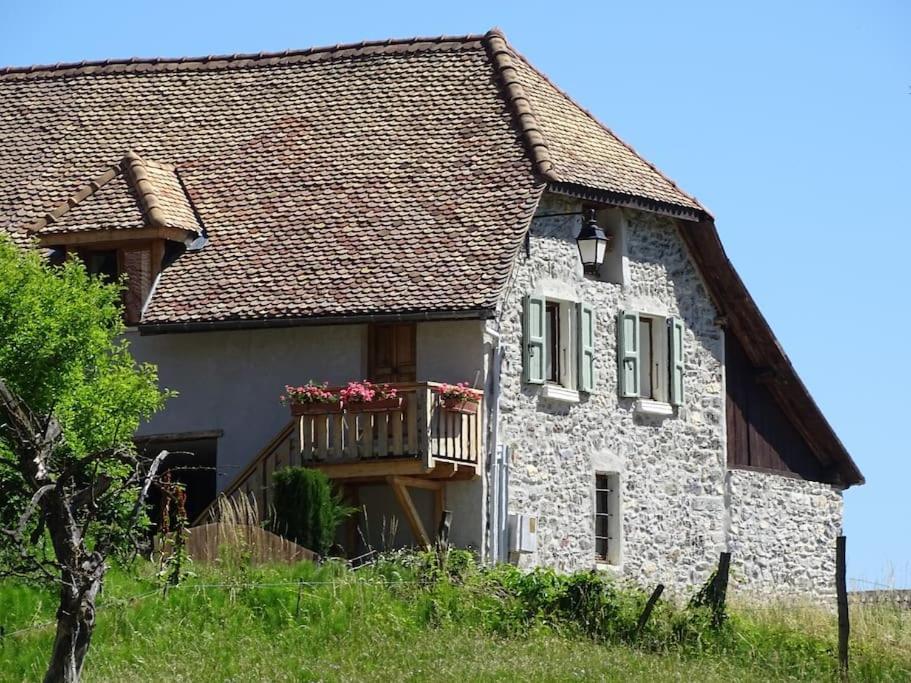 Gite De Charme : La Grange Au Lac Azur Treffort  Kültér fotó
